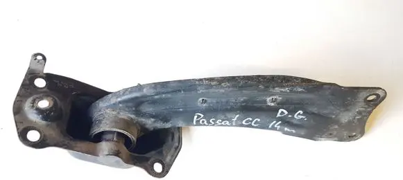 Volkswagen PASSAT CC Rear upper control arm/wishbone 3C0505130B