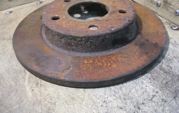 Volkswagen Golf IV Rear brake disc
