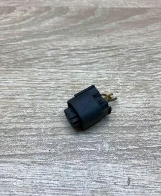 Volvo S40, V40 Plug wire 9853301