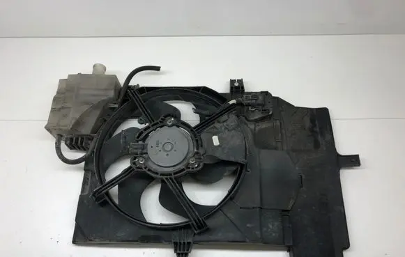 Nissan Note (E11) Electric radiator cooling fan 21480AX800