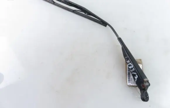 Opel Agila A Rear wiper blade arm 09204195 3882083E00