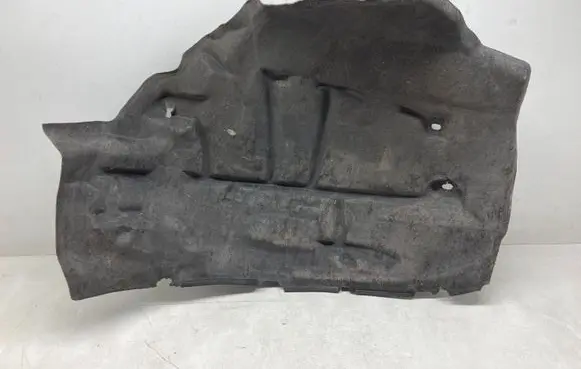 Audi A5 Fender end trim 8W6821172C