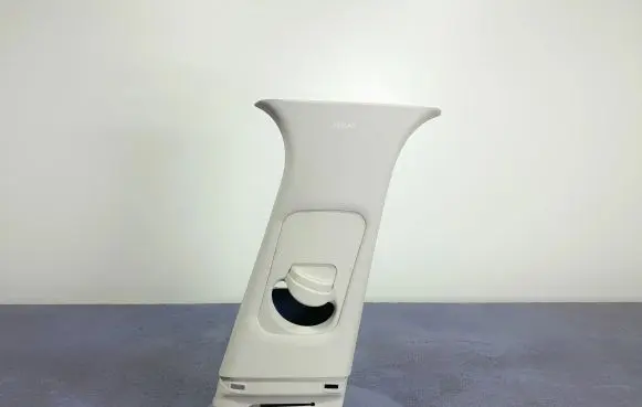 Other sill/pillar trim element