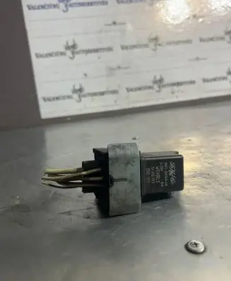 Mazda 2 Glow plug pre-heat relay 3M5T12A343AA 51252003 27809
