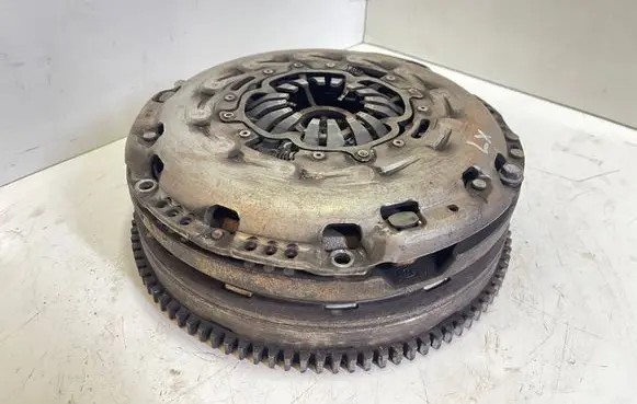 Lexus IS 220D-250-350 Clutch set kit