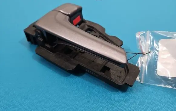 Hyundai ix35 Front door interior handle 826132S000 IMPRK1549370