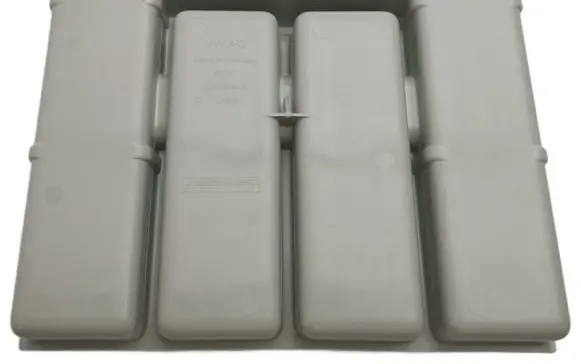 Glove box