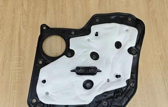 BMW 8 G16 Coupe rear side trim panel 7440714