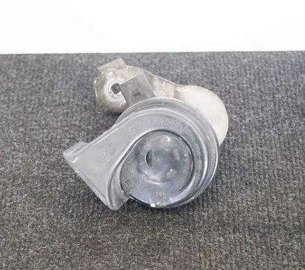 Skoda Octavia Mk2 (1Z) Horn signal A046466