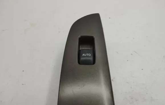 Lexus IS 220D-250-350 Electric window control switch 7427253010