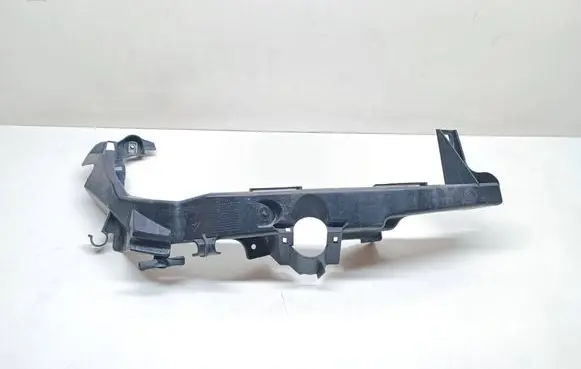 BMW 3 E90 E91 Headlight/headlamp mounting bracket 7138402