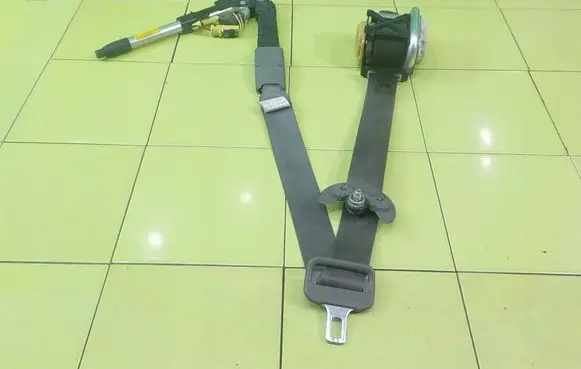 Honda Civic Front seatbelt TKAF8EJ453 BEZPIECZENSTWA