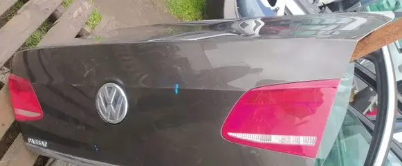 Volkswagen PASSAT B7 Truck tailgate 