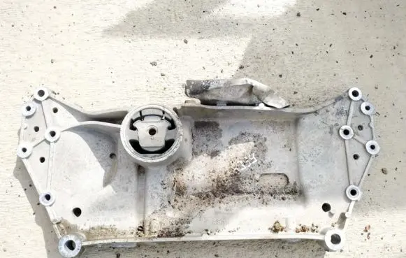 Seat Altea Front subframe 1k0199369f