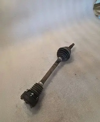 Volkswagen Polo Front driveshaft