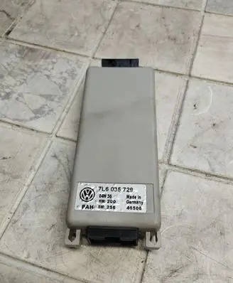 Volkswagen Touareg I Bluetooth control unit module 7L6035729