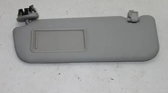 Toyota Avensis T270 Sun visor