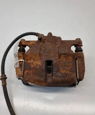 Nissan Qashqai Front brake caliper