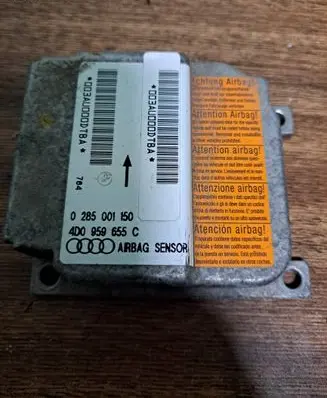 Audi A8 S8 D2 4D Airbag control unit/module 4D0959655C 0285001150