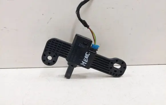 Mercedes-Benz B W245 Sensor 1698207010 20465001