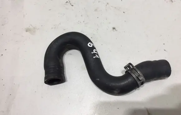 Audi A4 S4 B6 8E 8H Engine coolant pipe/hose