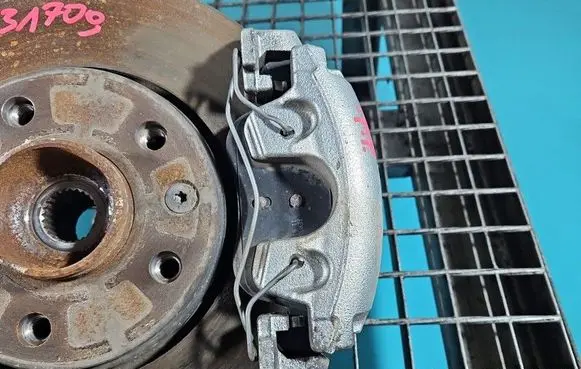 Dacia Duster III Front brake caliper IMPRK1570887