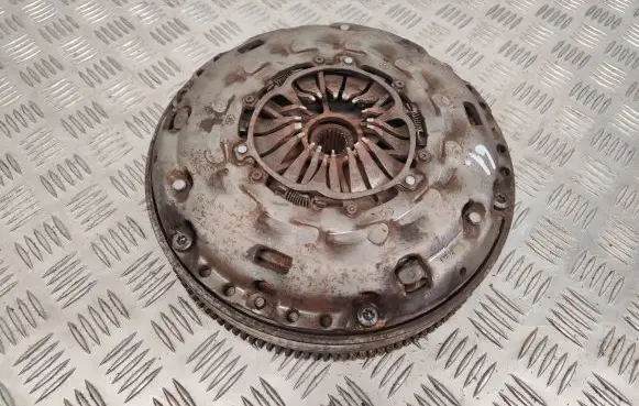 Peugeot 5008 Clutch set kit 9677060580