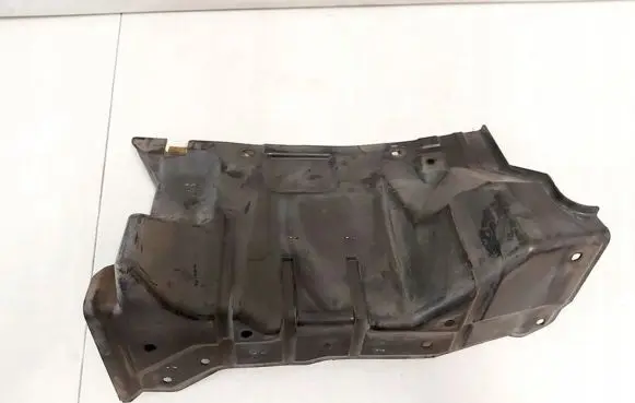 Mitsubishi ASX Engine splash shield/under tray 5370A644