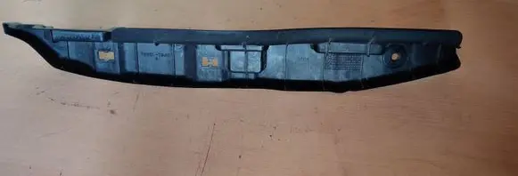 Suzuki SX4 Front wheel arch liner splash guards 7235179J0
