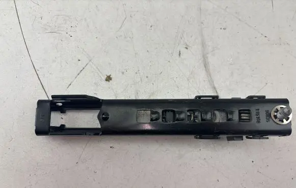 Mercedes-Benz C W205 Seat belt height adjuster A0008600388