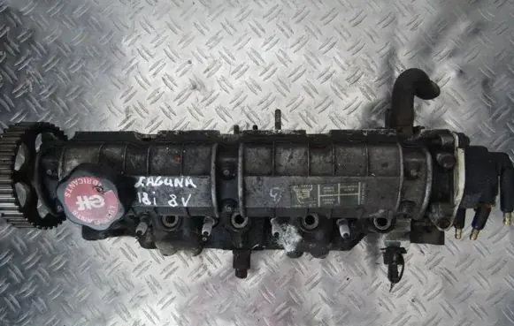 Renault Laguna I Engine head 