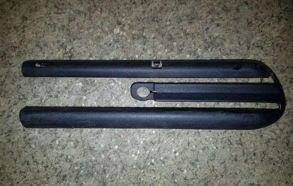 BMW 7 E38 Front driver seat rail 52108207213