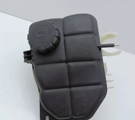 Mercedes-Benz C W203 Coolant expansion tank/reservoir 2035000049