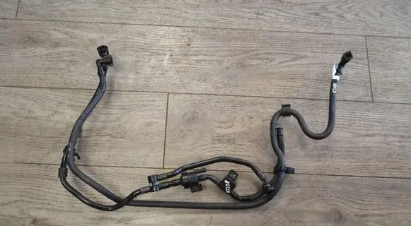 Volkswagen PASSAT B8 Fuel line pipe 05E133723AE