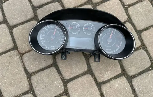 Fiat Bravo Speedometer (instrument cluster) 55500198 F2412B063