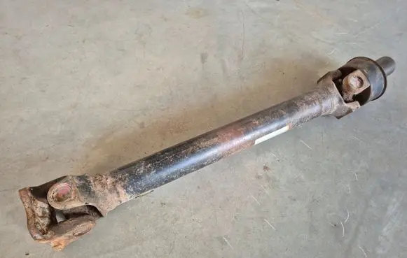 Mitsubishi L200 Front prop shaft 