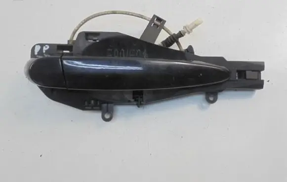 BMW X3 E83 Front door exterior handle 