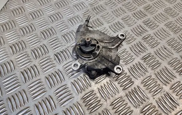 Toyota Avensis T250 Vacuum pump