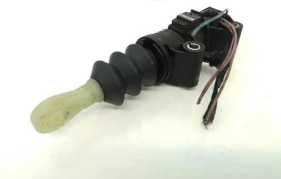 Clutch slave cylinder