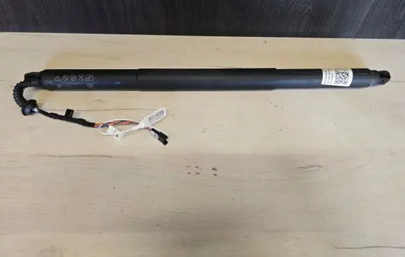 BMW X1 U11 Tailgate/trunk/boot tension spring 