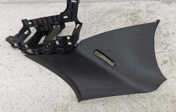 Peugeot 208 (C) pillar trim 98233024ZD