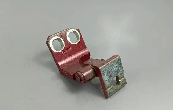 Jeep Cherokee Front door lower hinge 