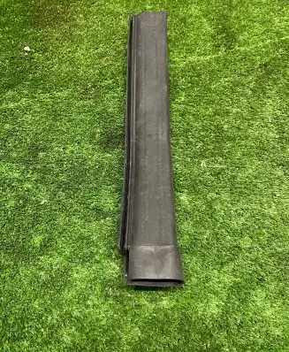 BMW X5 G05 Engine compartment rubber 7910310 425427