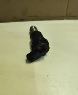 BMW 3 E46 Camshaft vanos timing valve 13150137 170723210