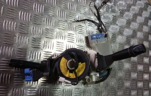 Mazda Xedos 6 Wiper turn signal indicator stalk/switch 175018