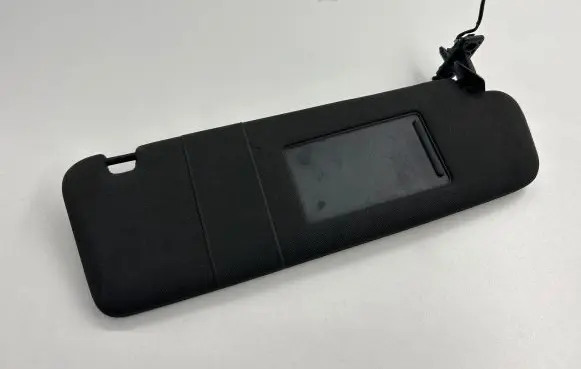 Audi Q7 4L Sun visor