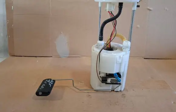 Hyundai ix35 In-tank fuel pump 311102Y450