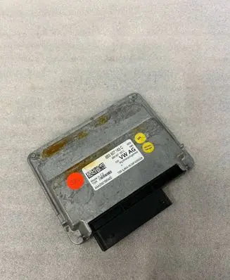 Audi RS4 B9 Transfer box differential control unit 8B3907163C