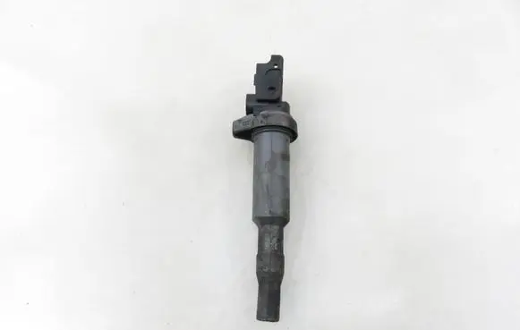 BMW 1 E81 E87 High voltage ignition coil 7638477 0221504471