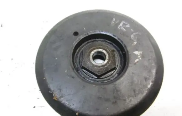 Volkswagen PASSAT B3 Crankshaft pulley